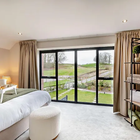 2 Bed In Talkin 91822 * Brampton