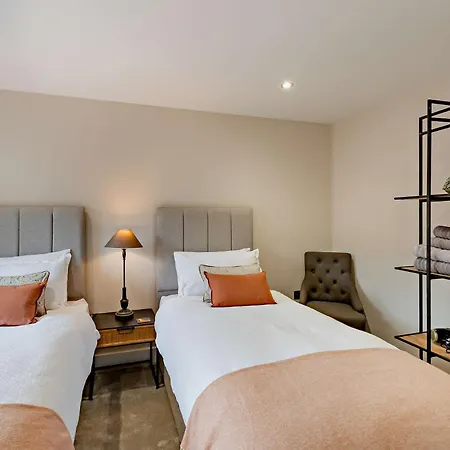 2 Bed In Talkin 91822