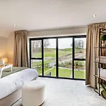 2 Bed In Oc-91822 * Brampton (Cumbria)